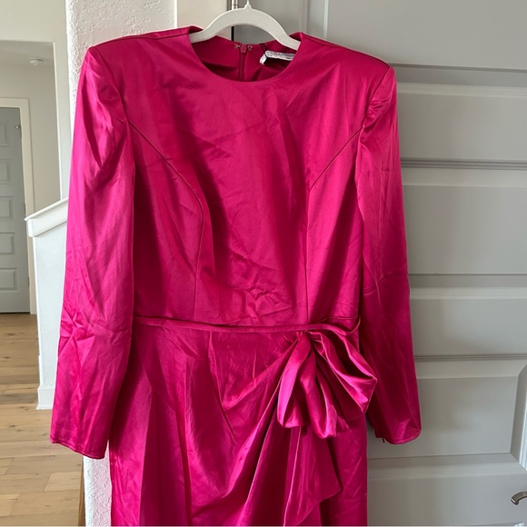 NWT Mac Duggal 26676 Structured Satin Bow Gown Magenta - Picture 4 of 8